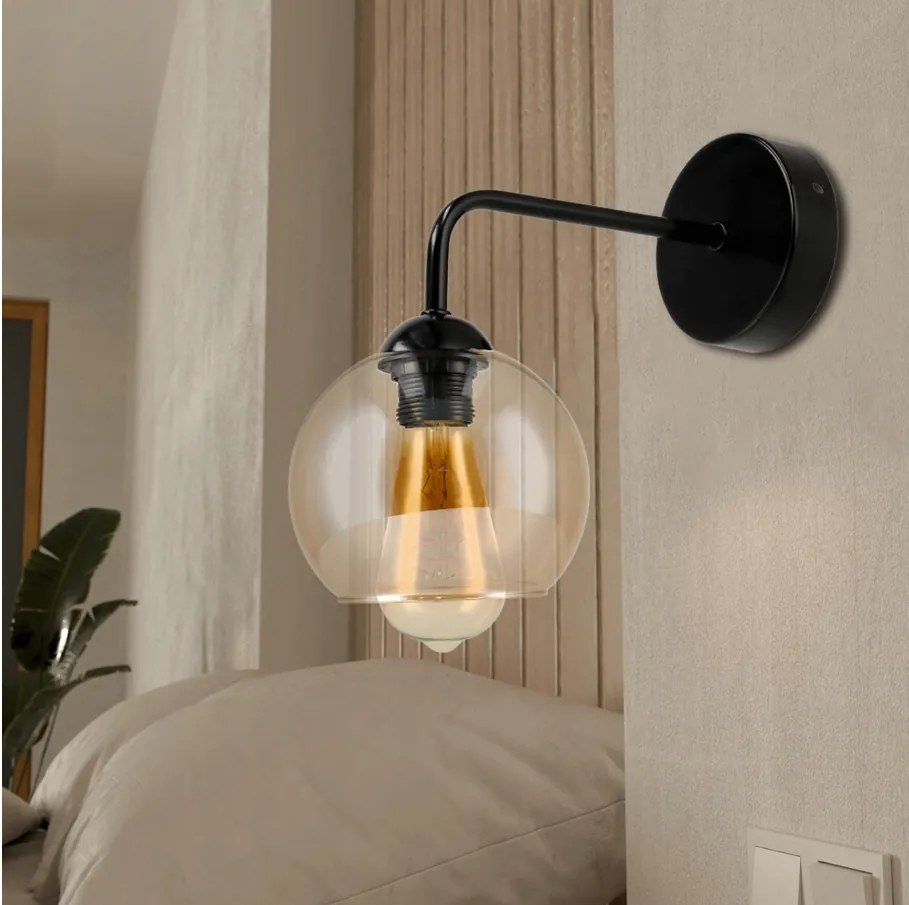 BERGE Sklenená LED nástenná lampa 1xE27 - jantárová farba