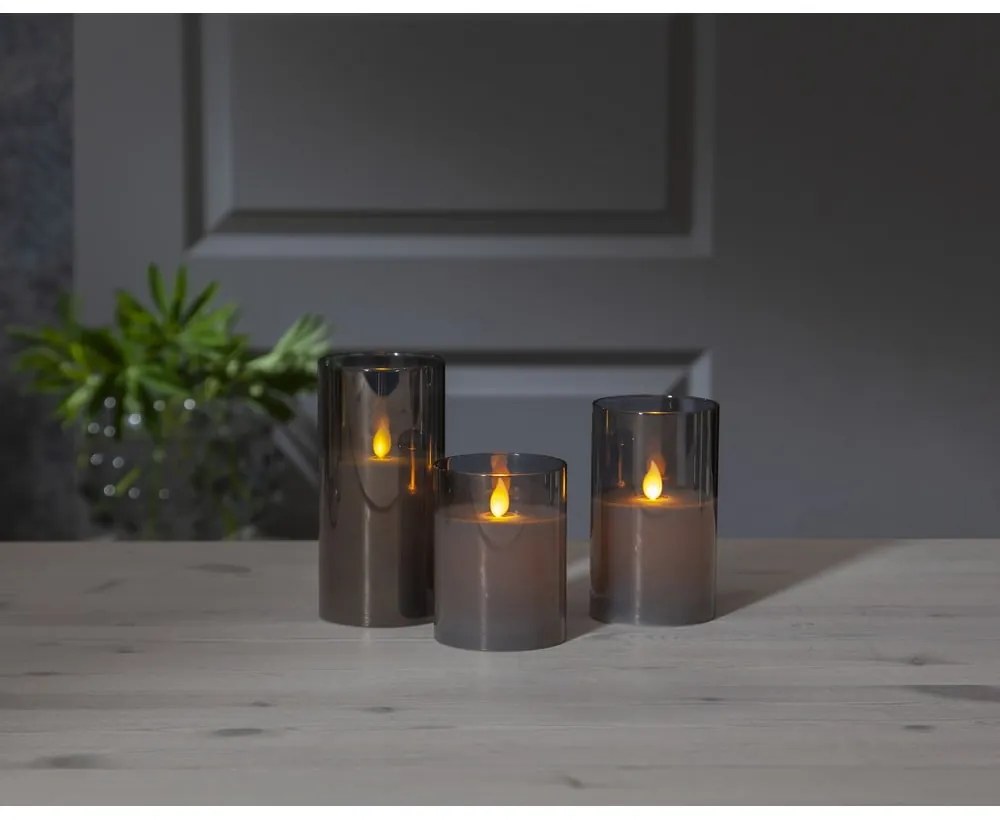 Sivá LED vosková sviečka v skle Star Trading M-Twinkle, výška 12,5 cm