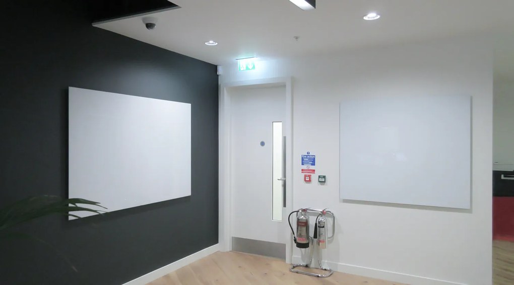 Toptabule.sk  Sklenená magnetická tabuľa biela ULTRAWHITE 160x100 cm