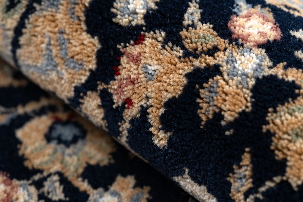 Koberec NAIN Ruža, rám 7177/51011 béžovo/ čierny