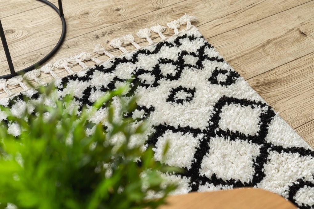 Behúň BERBER SAFI, biely, strapce