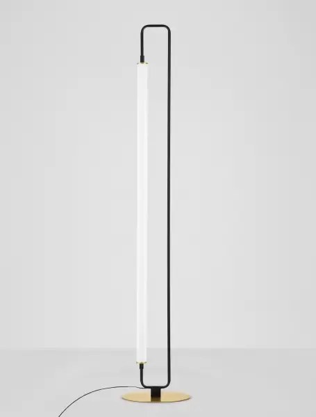 LED čierna stojaca lampa Wetro 28