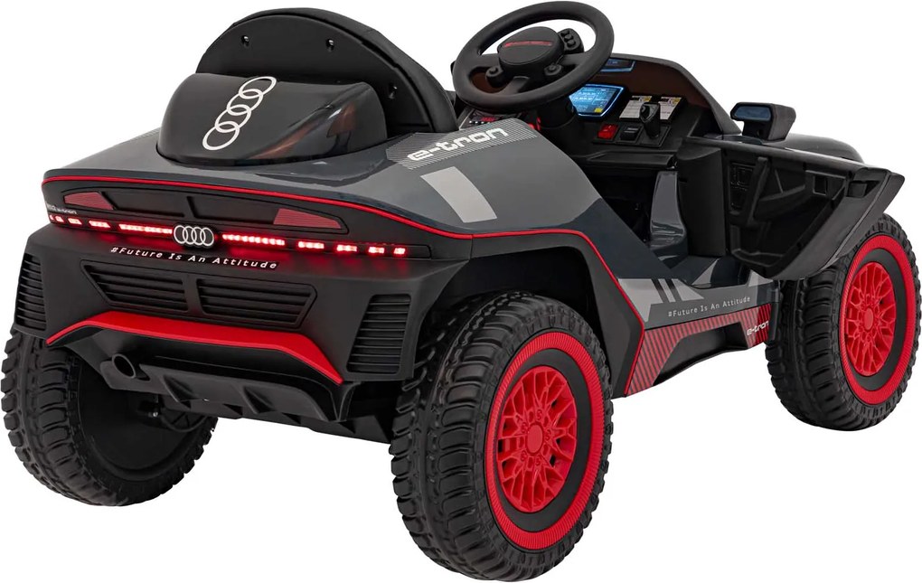 Ramiz Vozidlo Audi RSQ E-TRON sivé