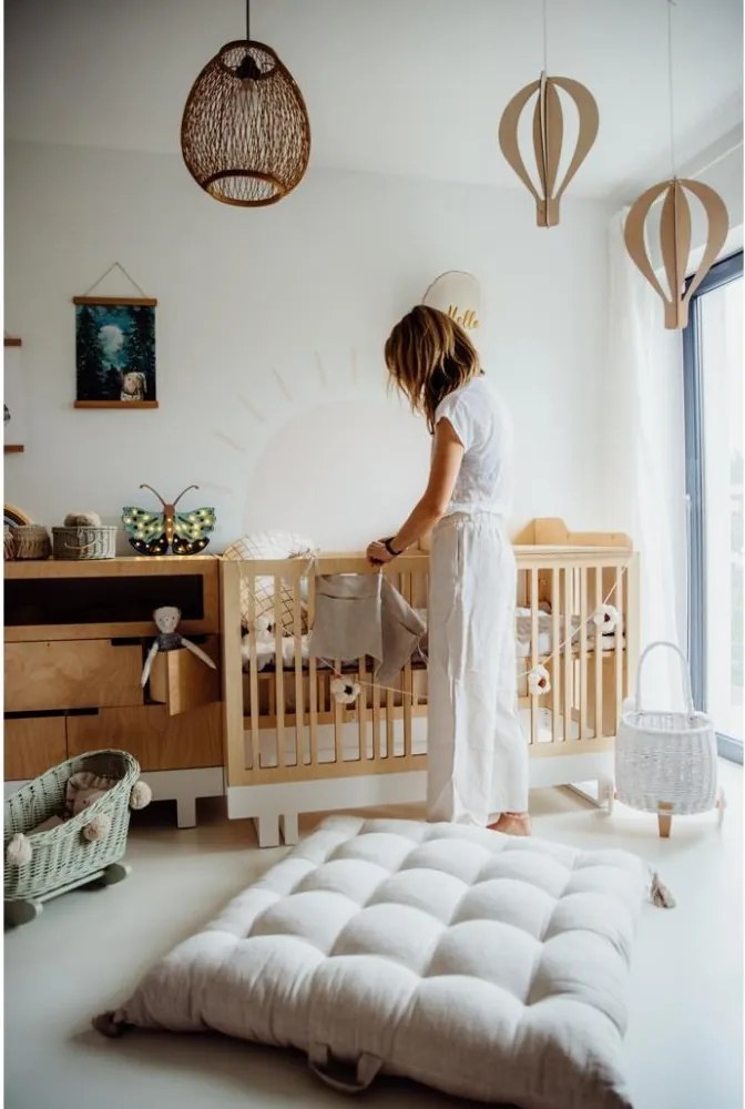 Súprava 3D teplovzdušných balónov – drevená stropná dekorácia pre deti (3 ks)