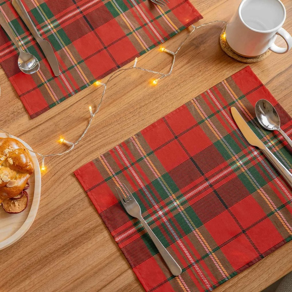 Goldea vianočné prestieranie na stôl 100% bavlnené plátno - červené káro - sada 2ks 30 x 40 cm