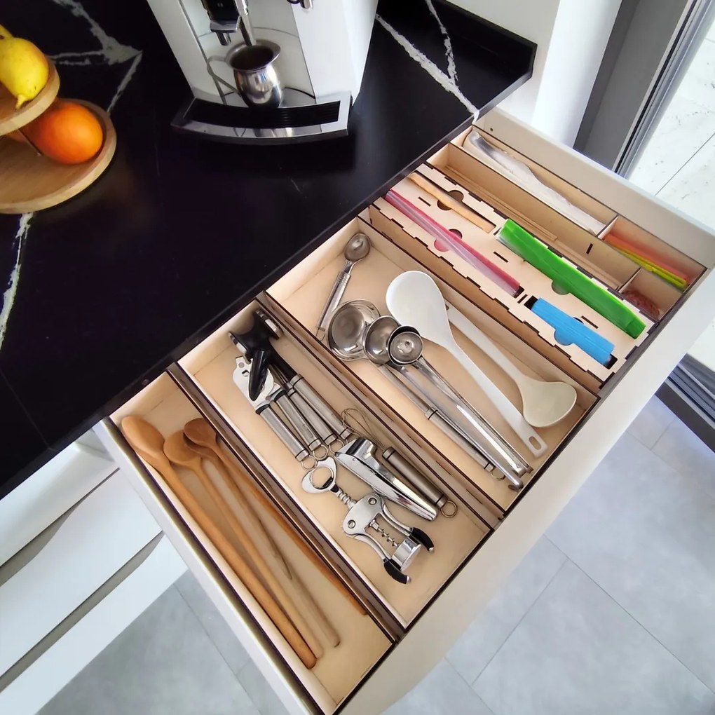 usporadejto.cz Organizér do zásuvky, vložka do zásuvky, drevený VASKY, 45,5 x 20 x 6 cm