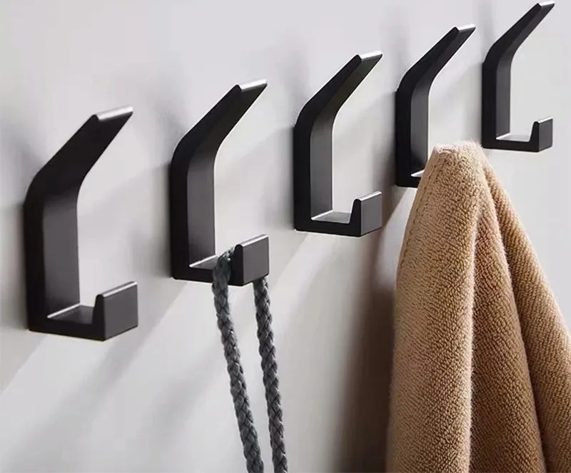 Súprava 5 čiernych háčikov Omnos