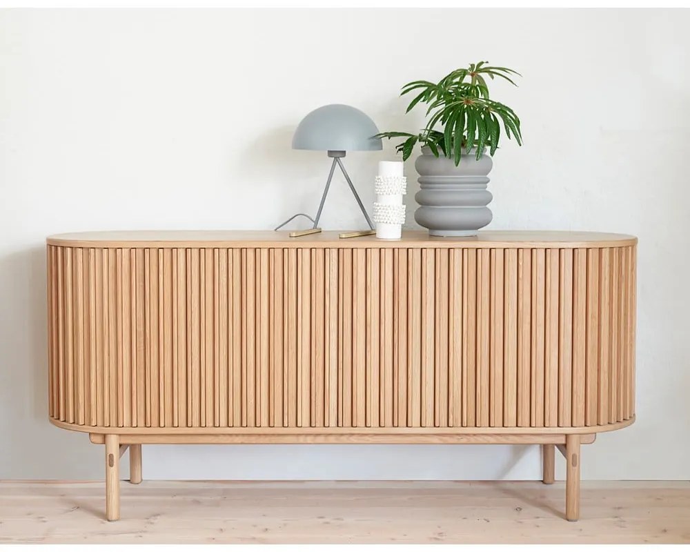 Nízka komoda v dekore duba v prírodnej farbe 160x73 cm Carno – Unique Furniture