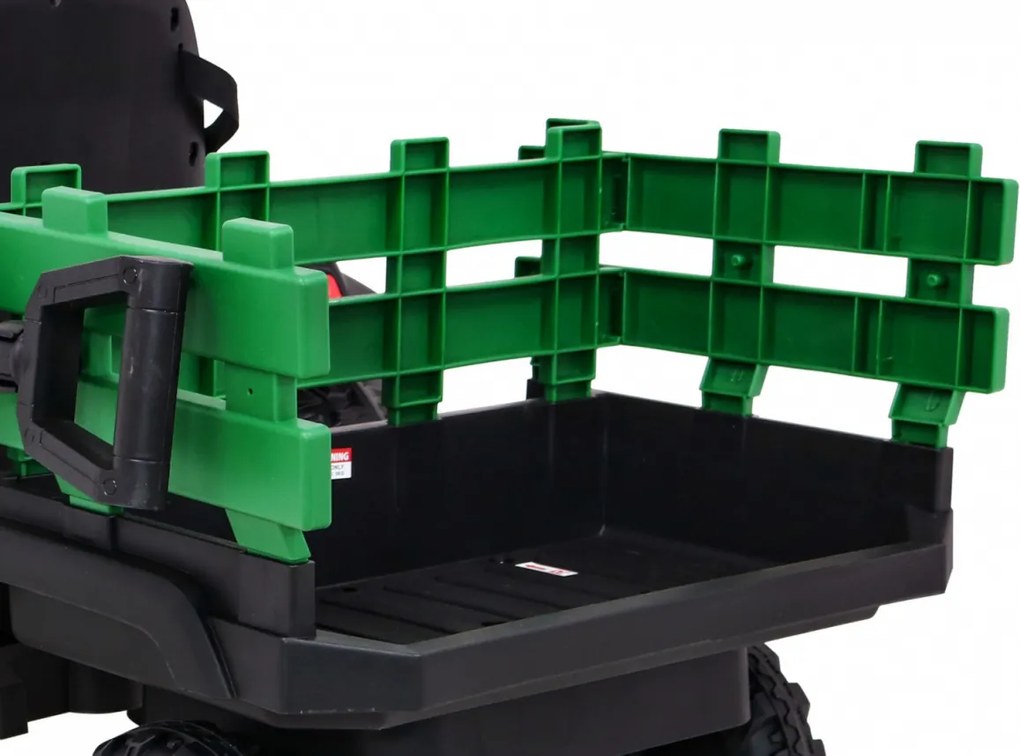 Ramiz Titánový traktor s prívesom zelený