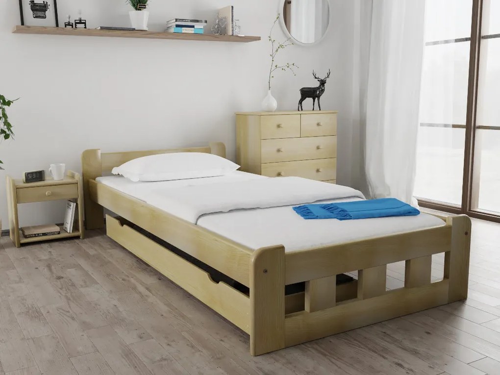 Posteľ Naomi zvýšená 80 x 200 cm, borovica Matrac: Matrac COCO MAXI 20 cm