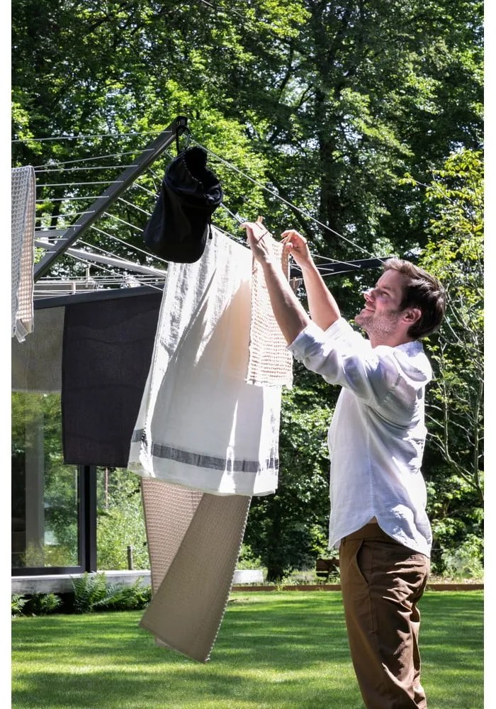 Antracitový vonkajší sušiak na bielizeň 50 m Topspinner – Brabantia