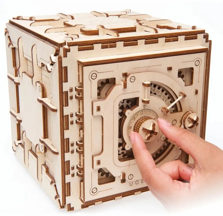 Ugears 3D drevené mechanické puzzle Trezor