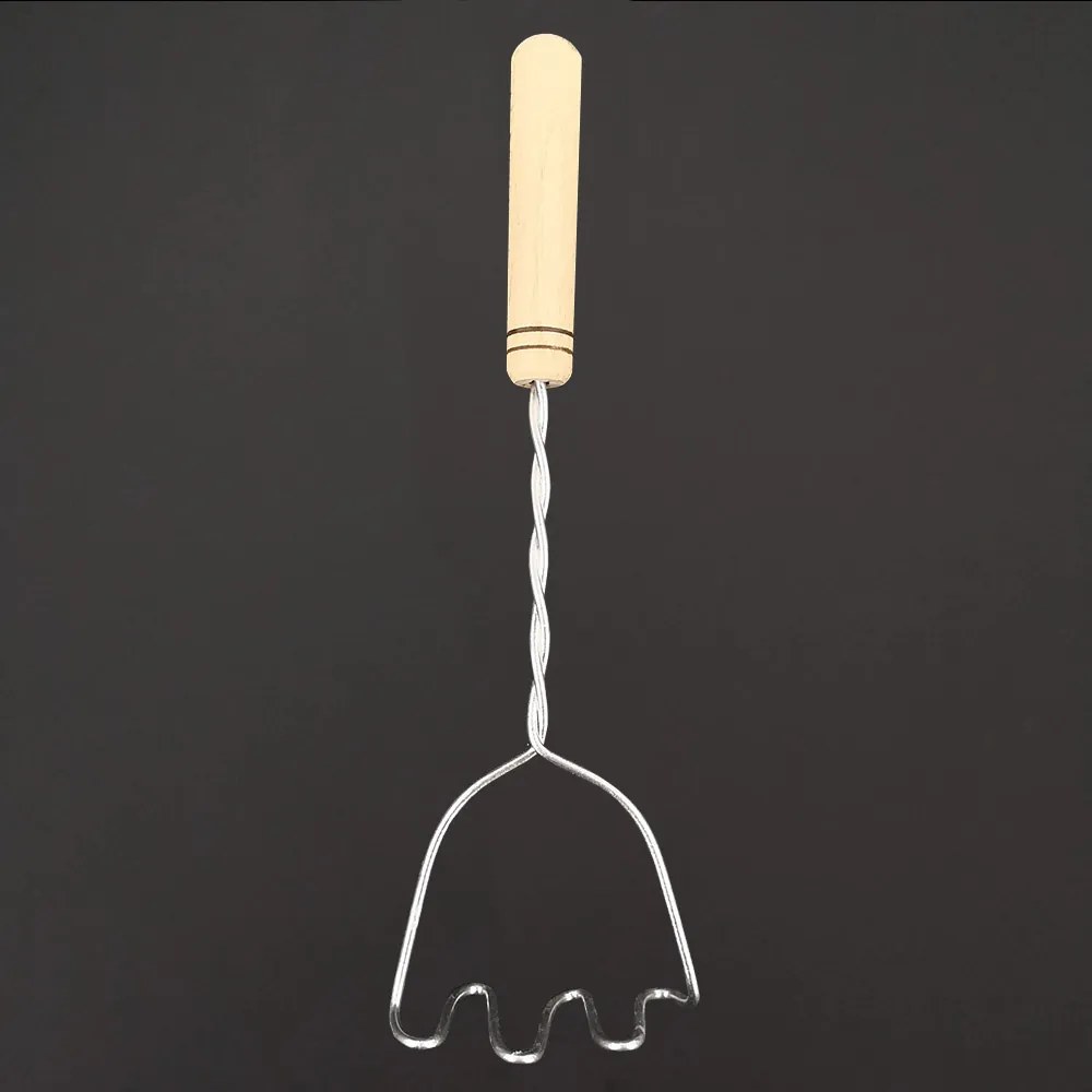 AMADEA Drevené šťouchadlo na zemiaky špirála, masívne drevo a nerez, dĺžka 32 cm