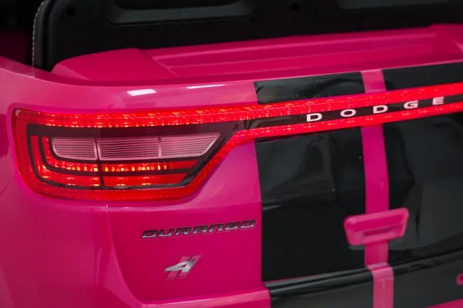 Elektrické autíčko Dodge Durango ružové