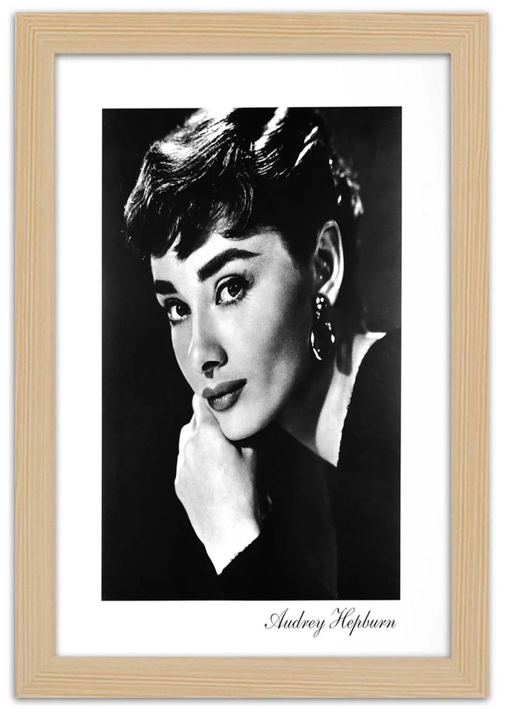 Gario Plagát Portrét Audrey Hepburn Farba rámu: Bez rámu, Rozmery: 20 x 30 cm