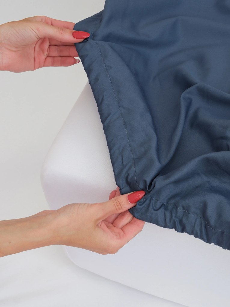 Saténová plachta Diana 120 × 200 cm - námornícky modrá