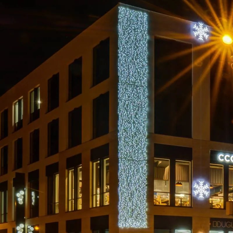 DECOLED LED světelná záclona, 1x7 m, ledově bílá, 600 diod, IP67