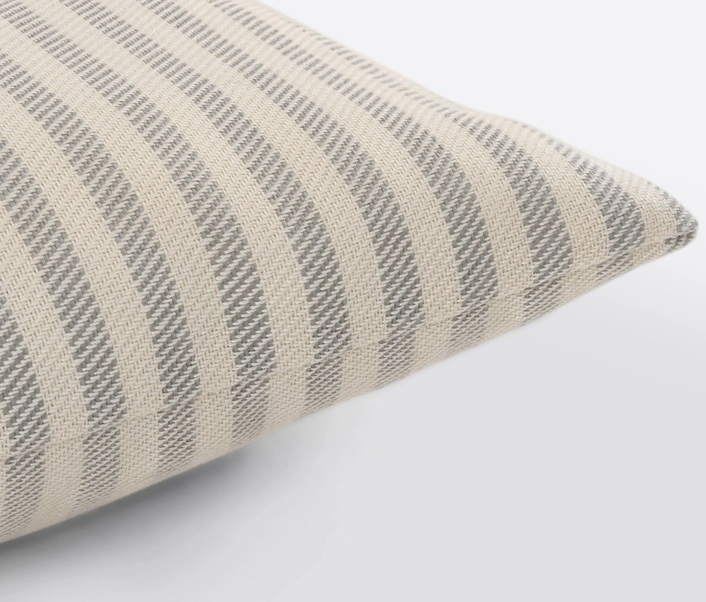 Outdoorové vankúše na dotyk pripomínajúce ľan, 2 ks