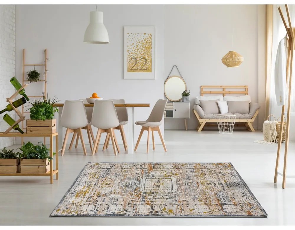 Béžový koberec 115x170 cm Springs – Universal