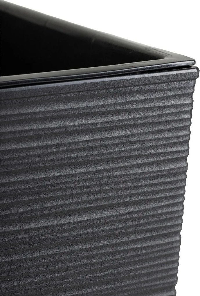 PLASTOVÝ KVETINÁČ PORTO RIFLO 67,5X35X35 CM ČIERNA