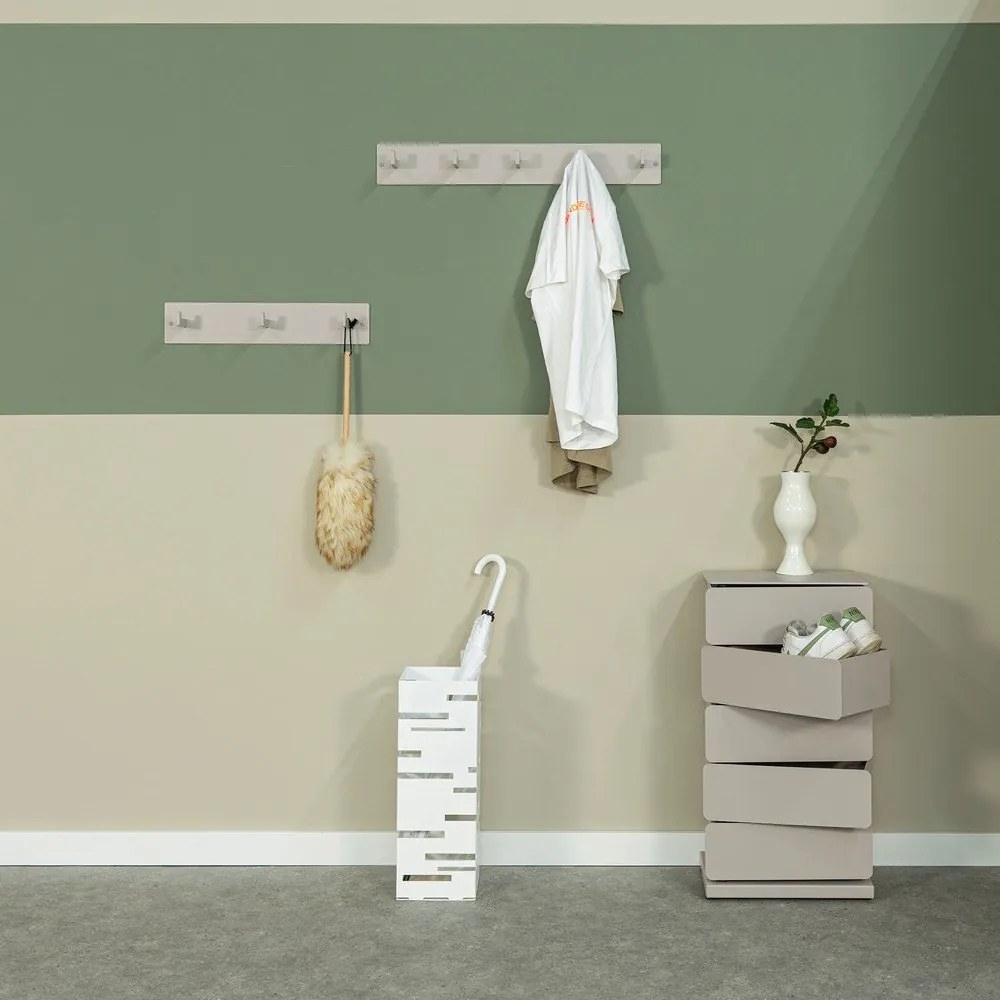 Taupe kovový nástenný vešiak 70 cm Leatherman – Spinder Design