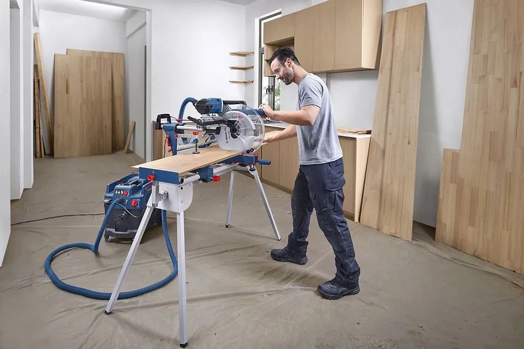 BOSCH GCM 340-305 D PROFESSIONAL Kapovacia a pokosová píla 0601B60000