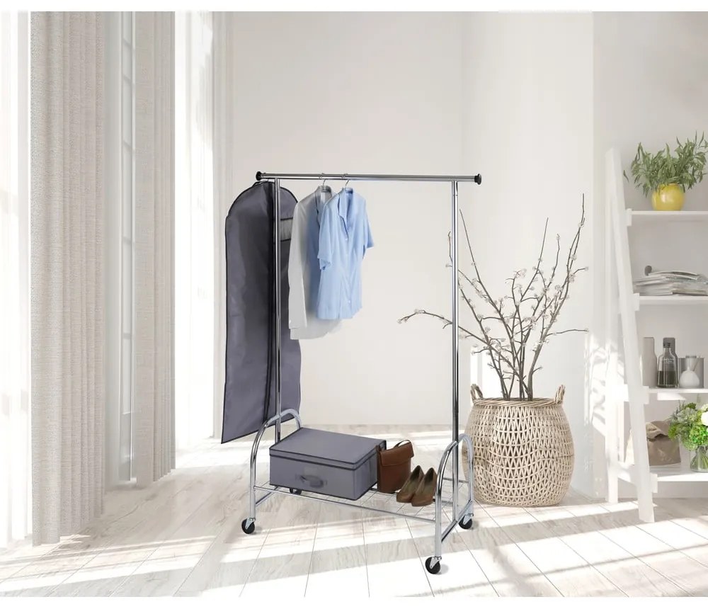 Kovový pojazdný stojan na oblečenie v striebornej farbe Profi – Wenko