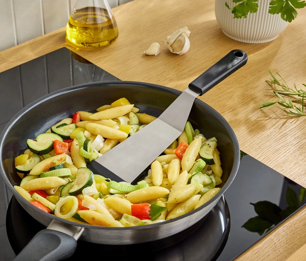 Obracačka s viacerými funkciami