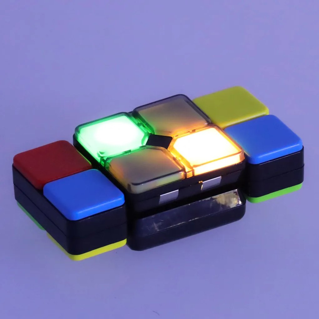 KIK LED puzzle kocka 4v1 – arkádová hra pre deti 6+, plastová, napájanie 2×AA