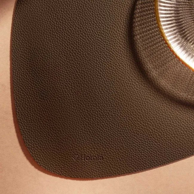 Podložka pod tanier FEMELO sivá SS22 982136