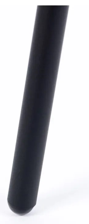 Čierny oceľový vešiak Darwin – White Label