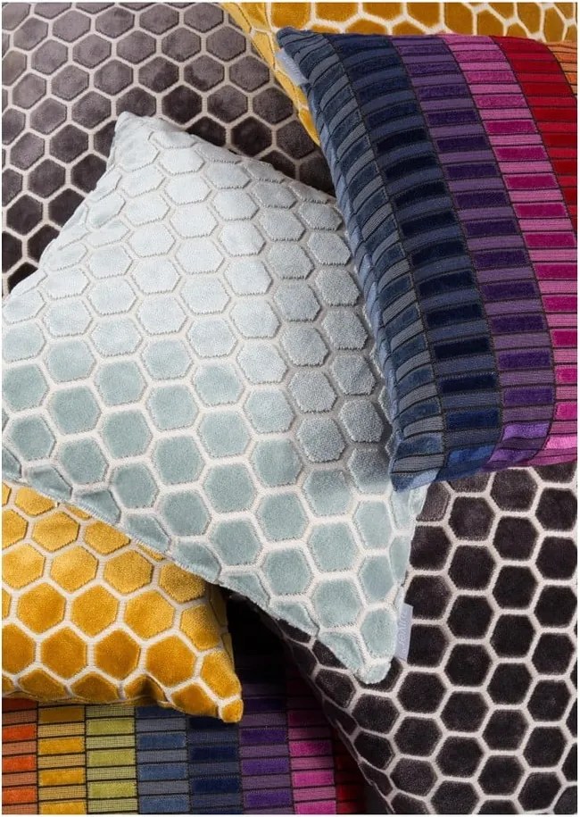 Žltý vankúš s výplňou Zuiver Monty, 45 × 45 cm