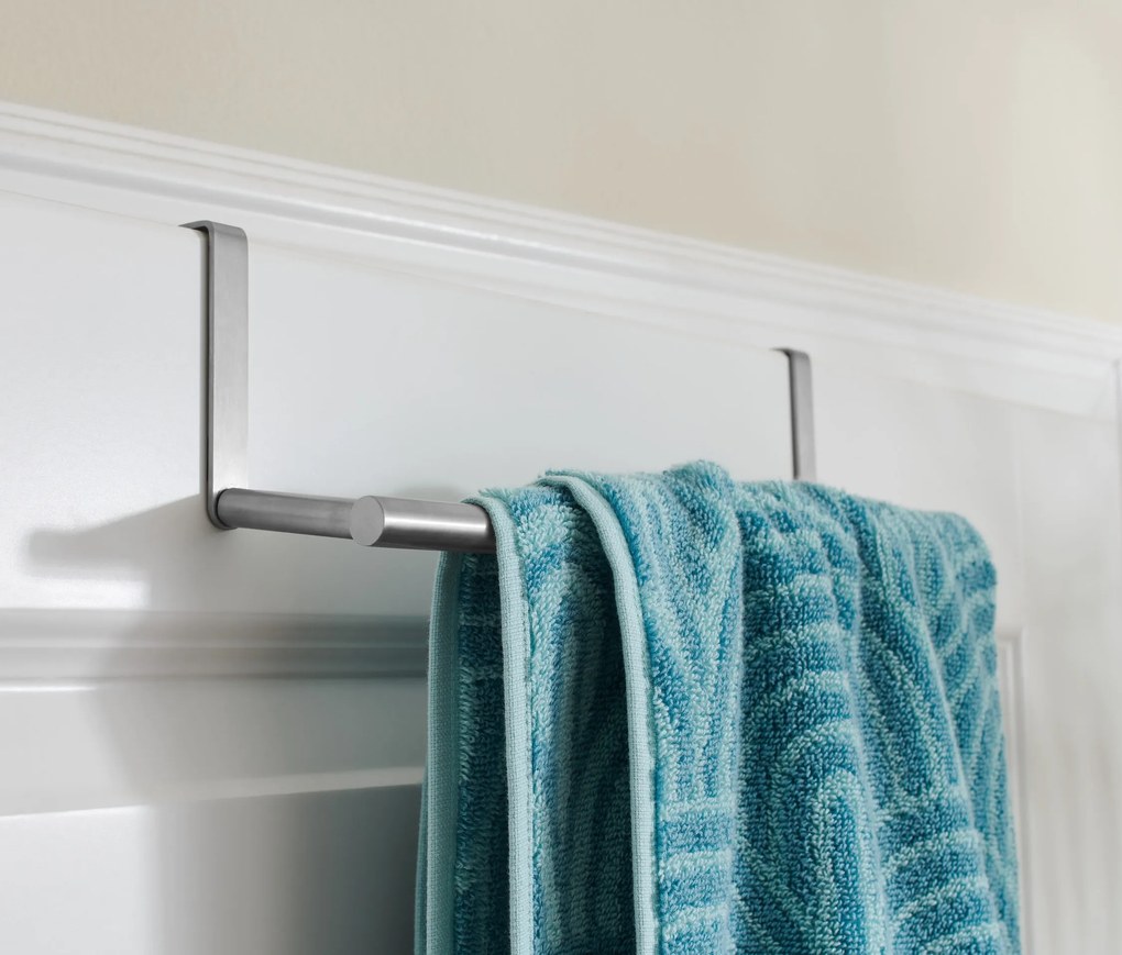 Držiak na uteráky na dvere