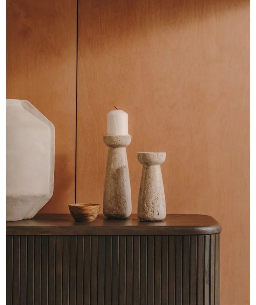 Kamenný svietnik na čajovú sviečku Magan – Kave Home