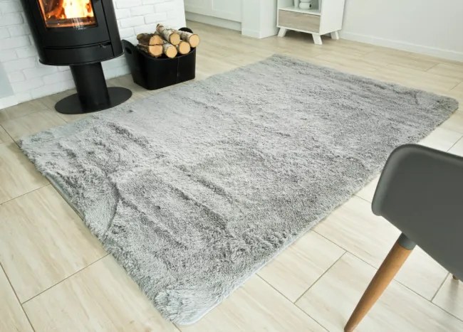 Koberec SILK svetlo sivý
