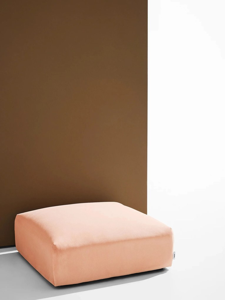 Zamatová taburetka Wenju