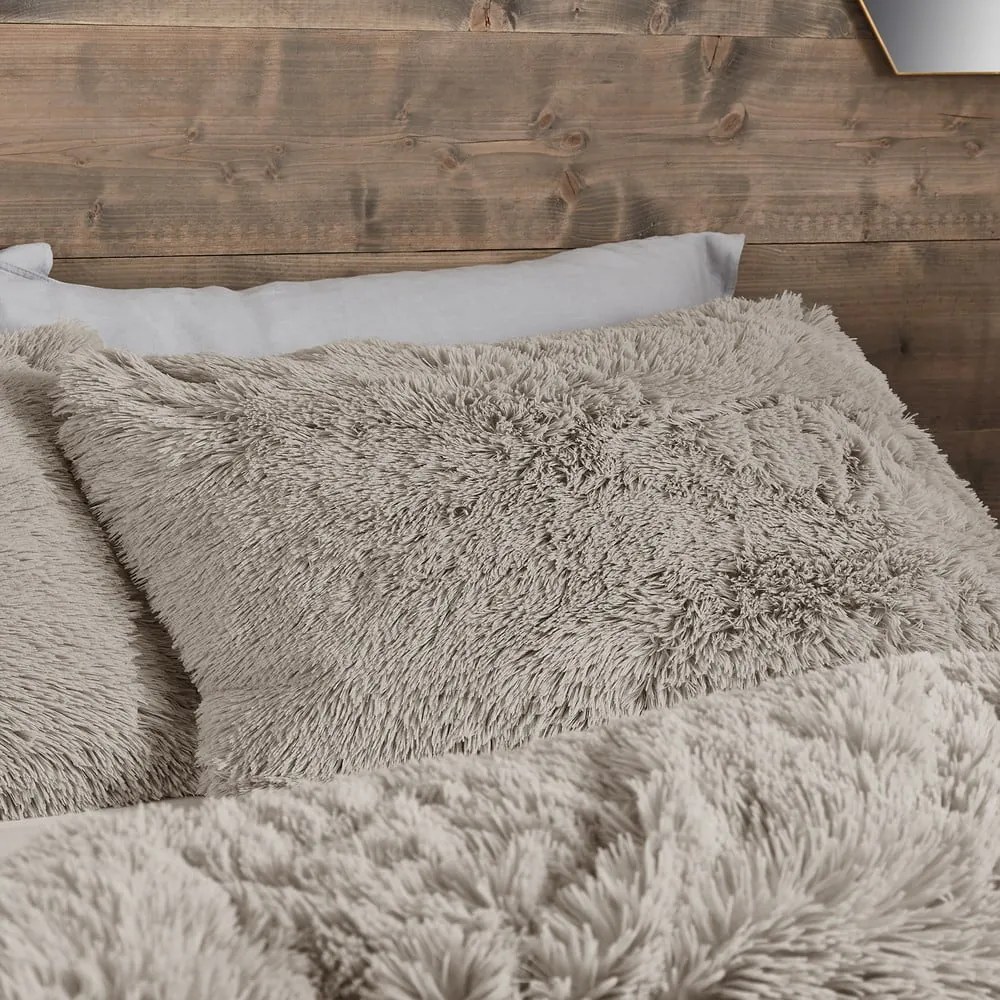 Predĺžené hnedé obliečky na dvojlôžko z mikroplyšu 230x220 cm Cuddly – Catherine Lansfield