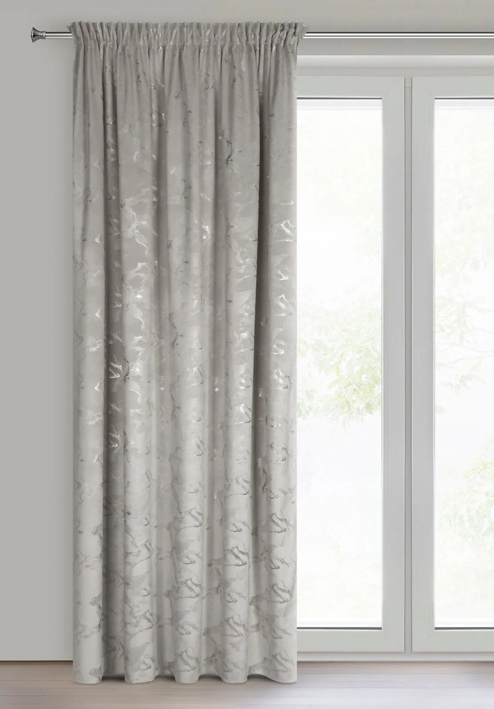 ZATEMŇOVACÍ ZÁVES NA PÁSKE RAJA 140X270 CM VZOROVANÁ