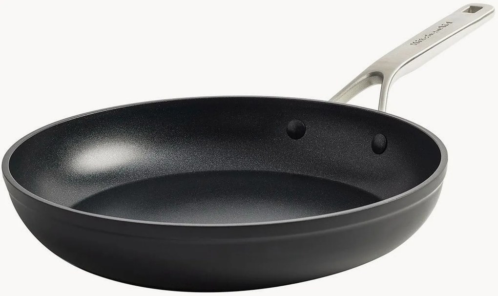 Panvica's nepriľnavým povrchom Forged
