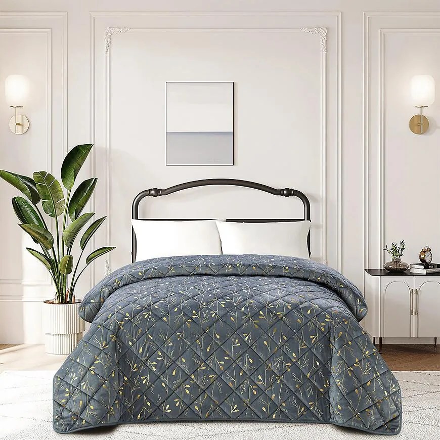 Prikrývka na posteľ Amelia 2504-15 sivá 220x250 cm