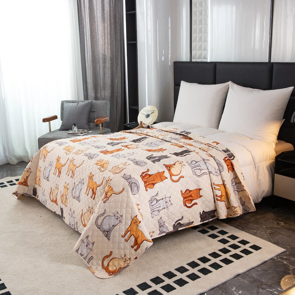 Prehoz na posteľ COLORED CATS krémový Rozmer: 170 x 210 cm