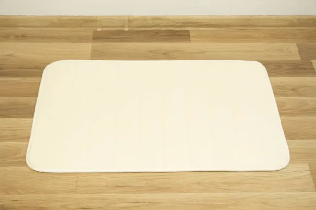 Kúpeľňový koberček Coral Velvet krémový