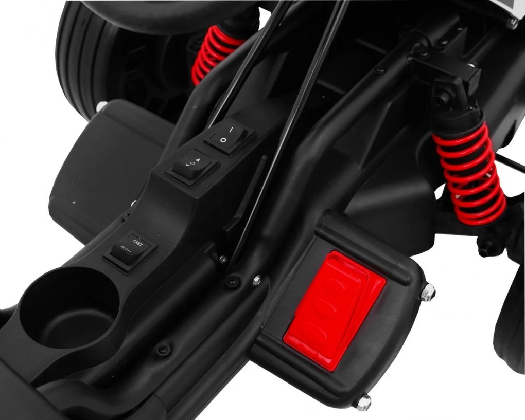 Ramiz Detská motokára na batérie Bolid XR-1 biela + nastaviteľné riadidlá + tvarované sedadlo