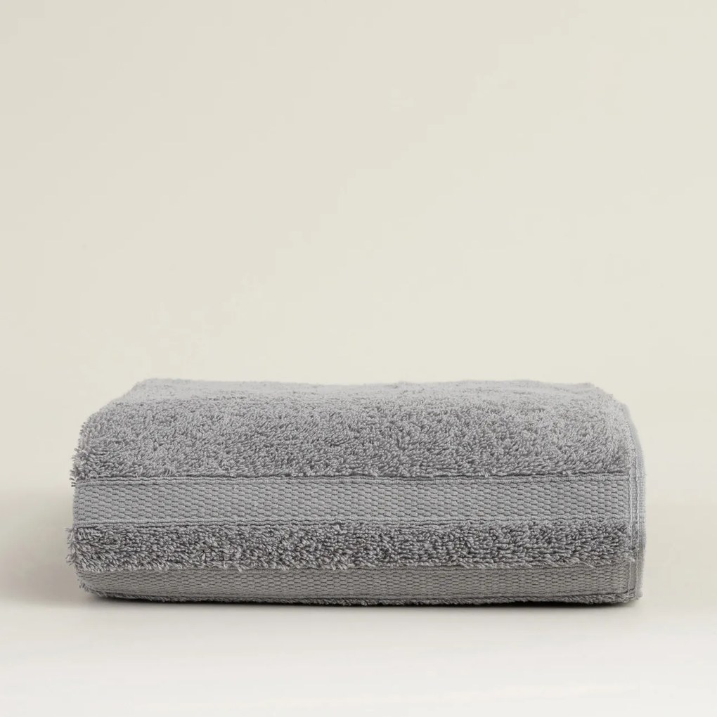 Uterák Essence 50x90 cm charcoal grey