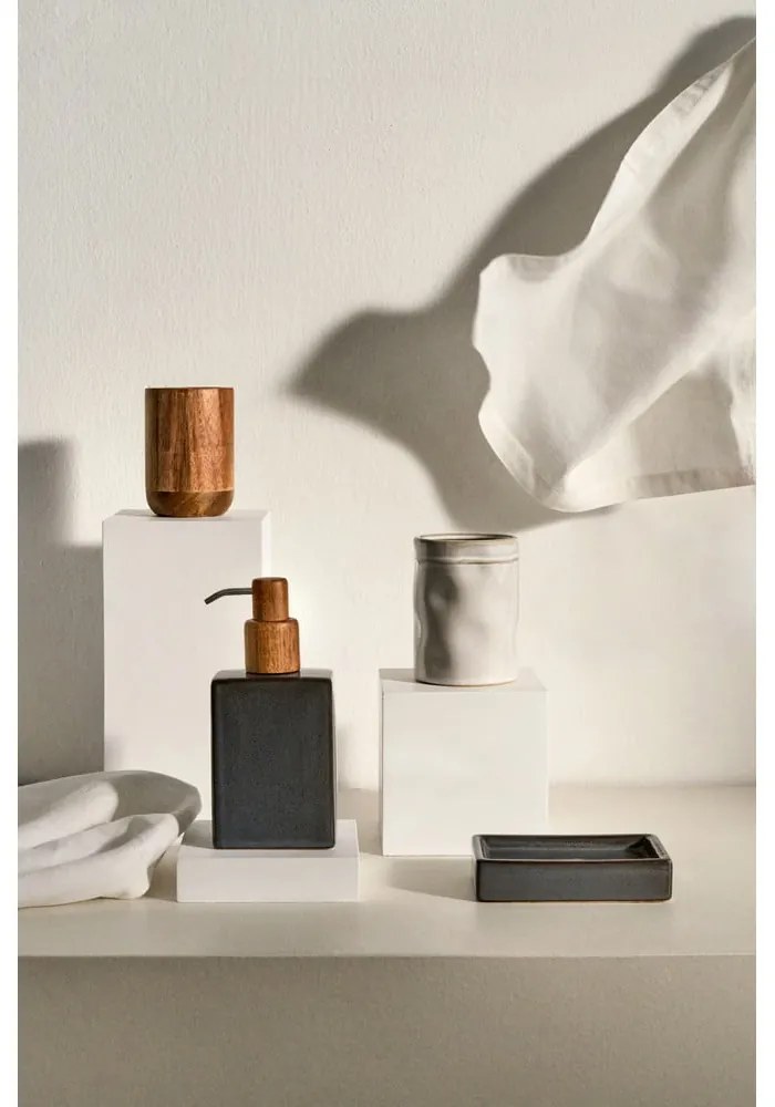 Krémový keramický téglik na zubné kefky Savel – Kave Home