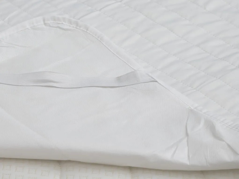 Nepremokavý chránič matraca PREŠÍVANÝ na postieľku 60 x 120 cm