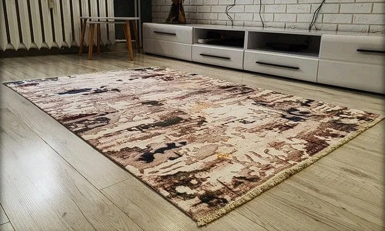Hnedo-béžový koberec s abstraktným vzorom Banco 218 Rozmer: 155x230 cm