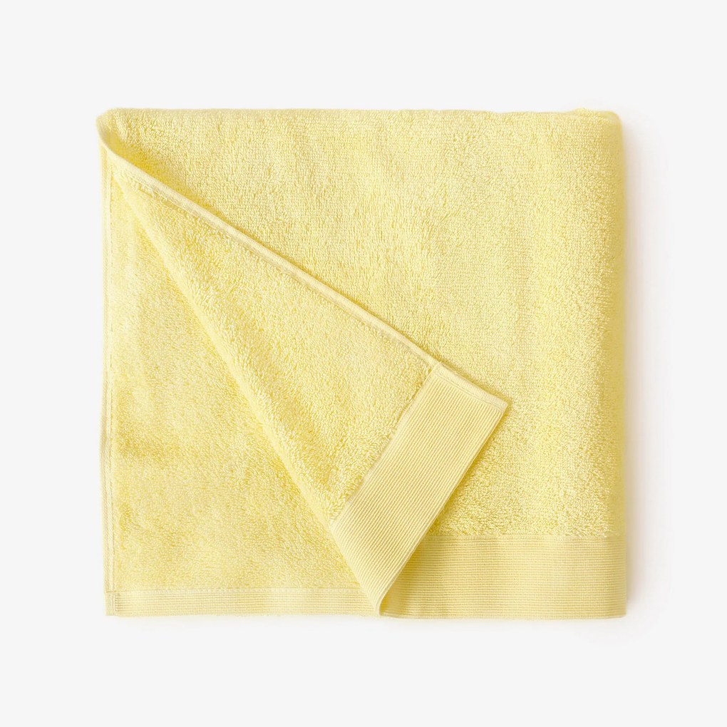 Goldea modalový uterák/osuška s prírodným vláknom - svetlo žltý 90 x 180 cm