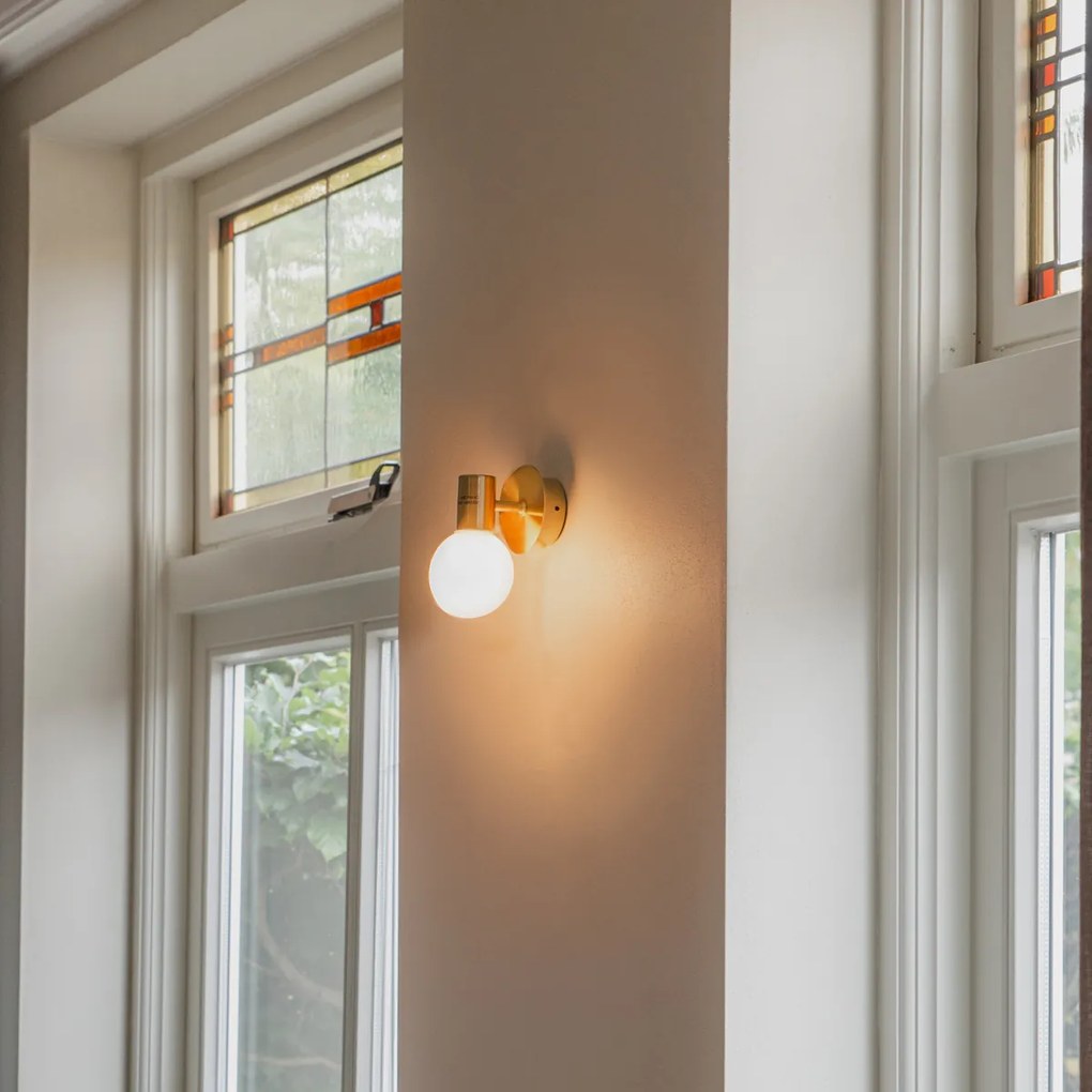 Moderná nástenná lampa zlatá IP44 - Cederic Up