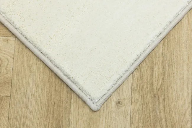 Metrážny koberec Lexus 169 krémový